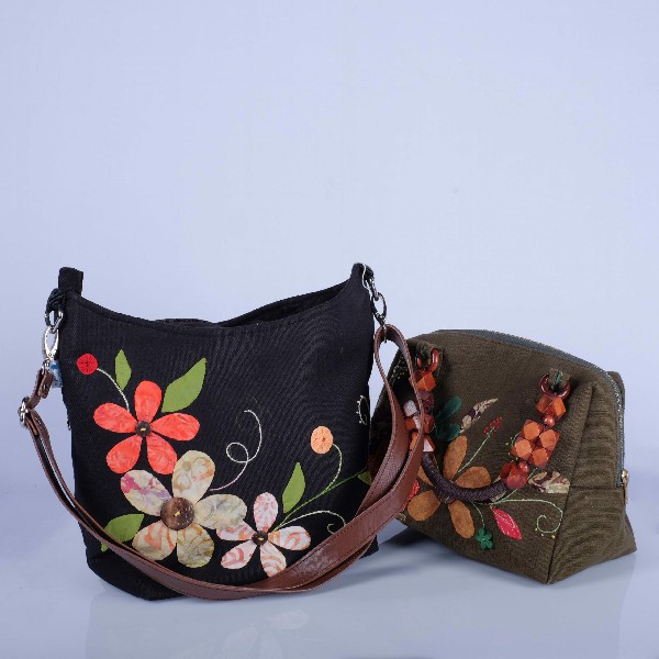 Amora Bag Tas Selempang "Bening Craft"